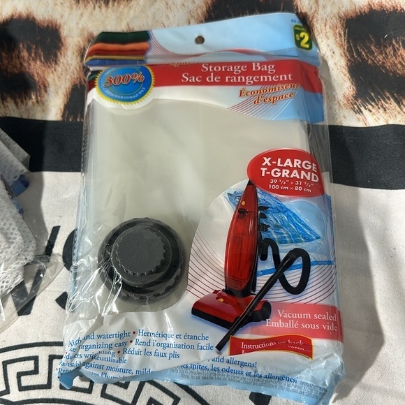 Bundle - Picture 3 of 3